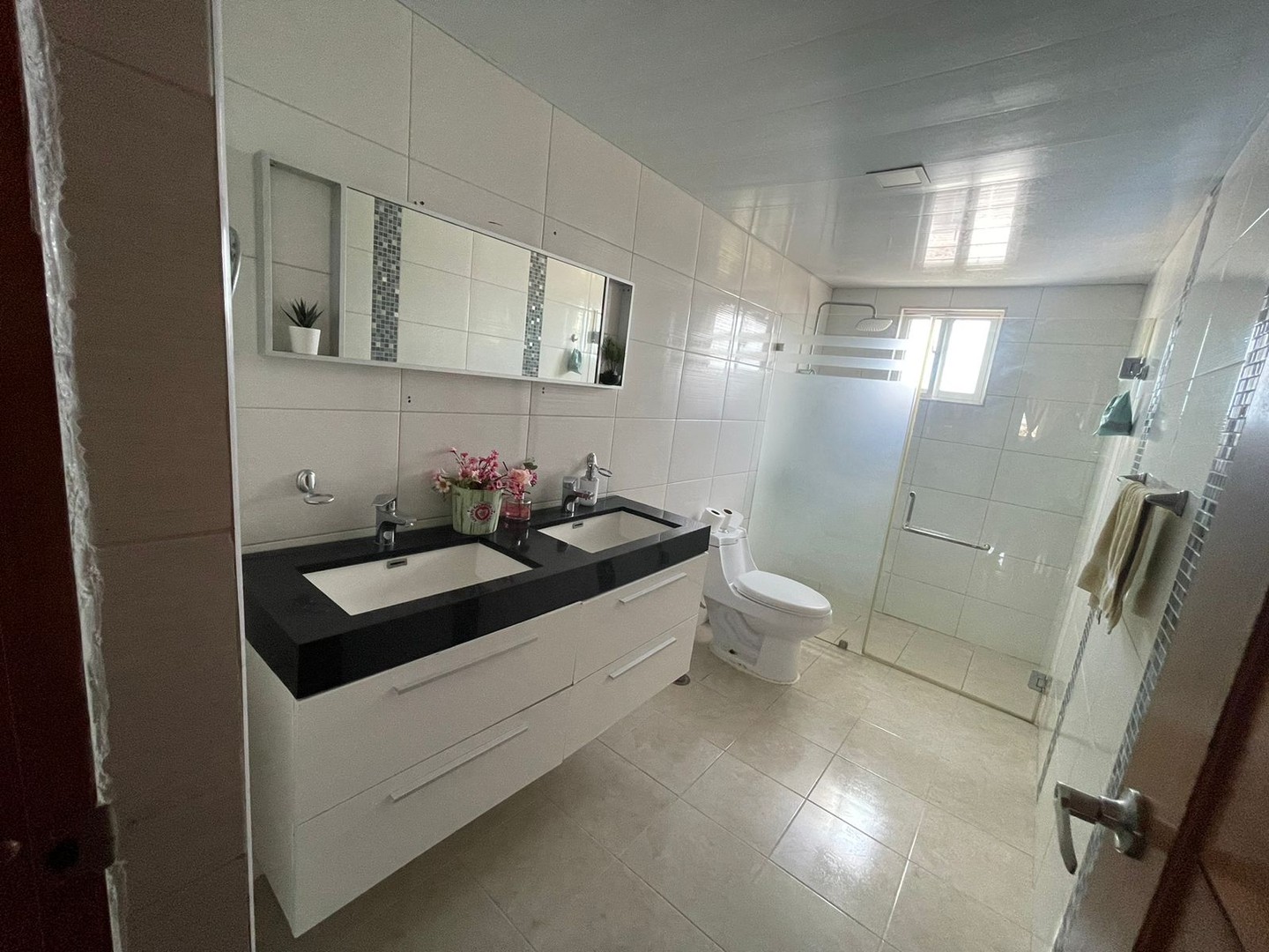 apartamentos - VENDO Apartamento AMUEBLADO FULL En Antillano Sto Dgo Oeste  Prox. Innova Centro 7