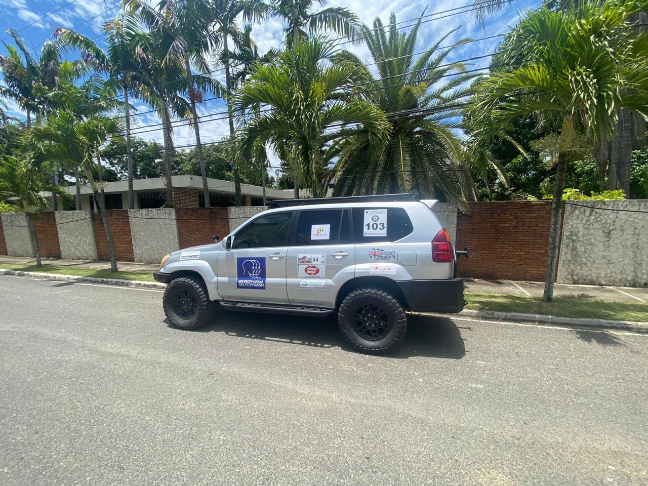 jeepetas y camionetas - Lexus GX460 2006 nítida  6