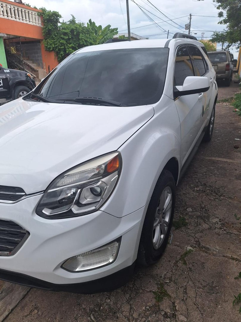 jeepetas y camionetas - Chevrolet equinox LT 2016  680,0000  5