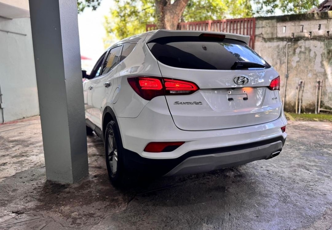 jeepetas y camionetas - 2018 Hyundai Santa Fe Sport  4