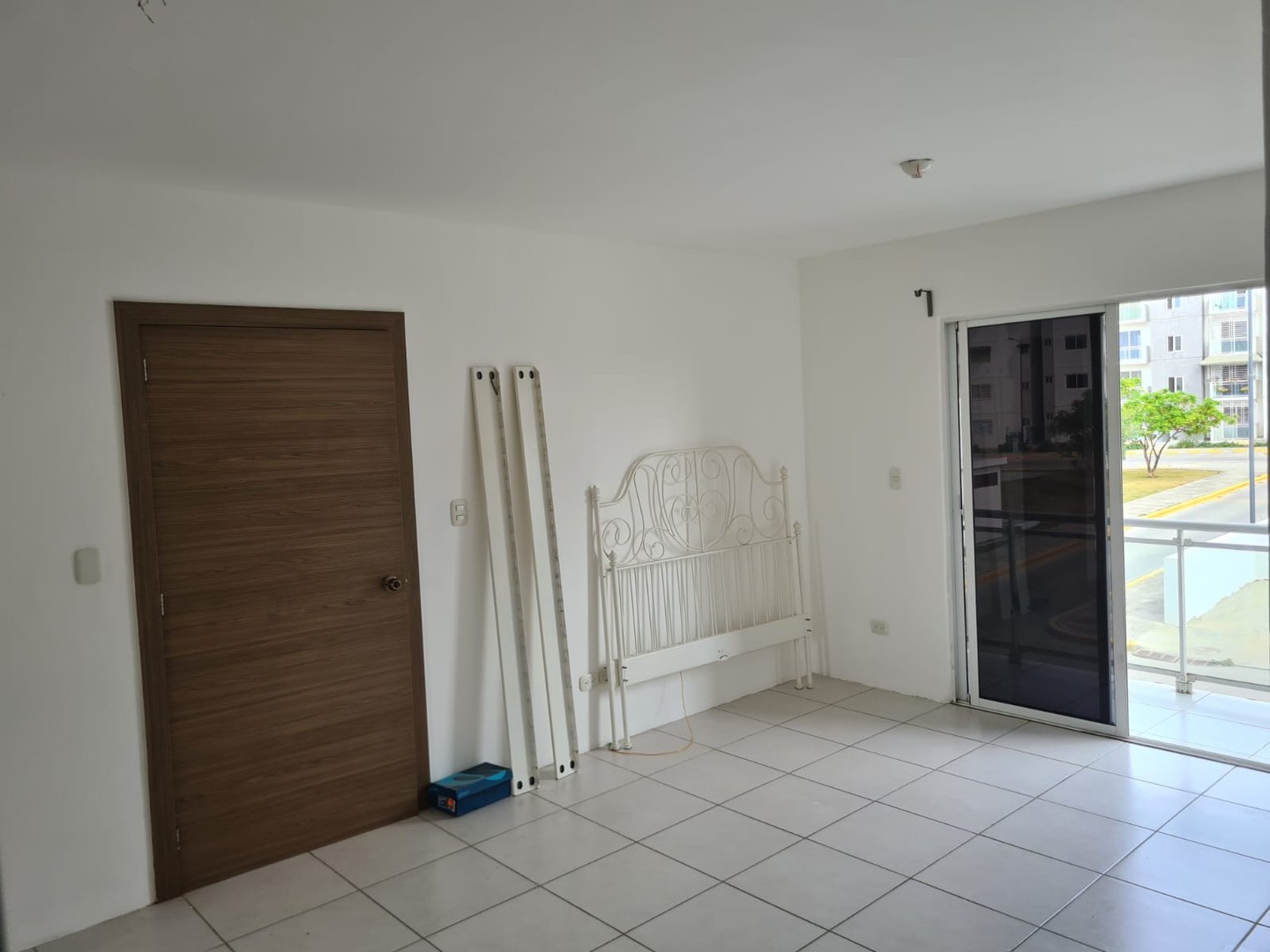 apartamentos - Te presento esta excelente oportunidad de compra en Santo Domingo Este.

