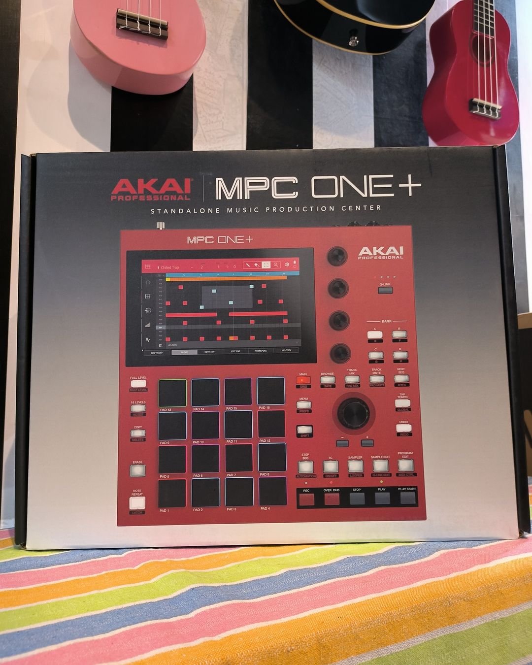 otros electronicos - AKAI Professional MPC One+ Standalone sampler  1