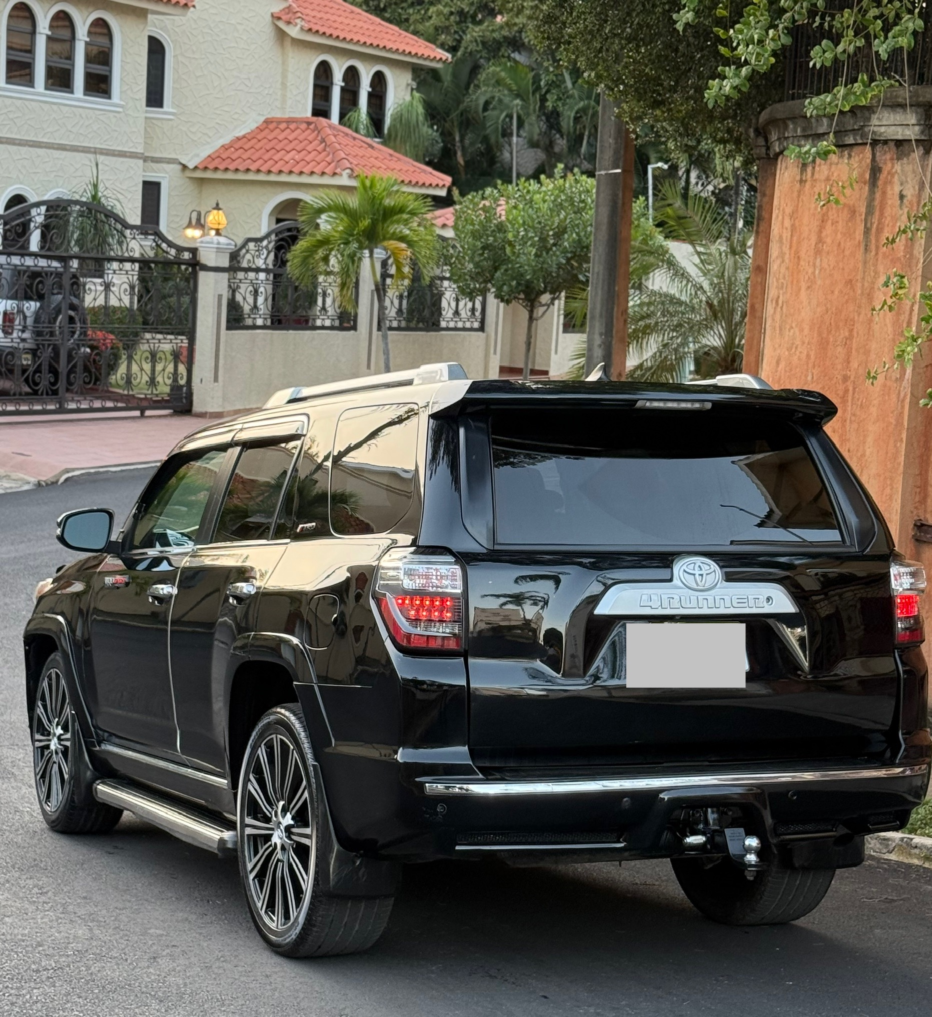 jeepetas y camionetas - Toyota 4runner 2015 SR5 Premium Kit Limited 4x2 3  2