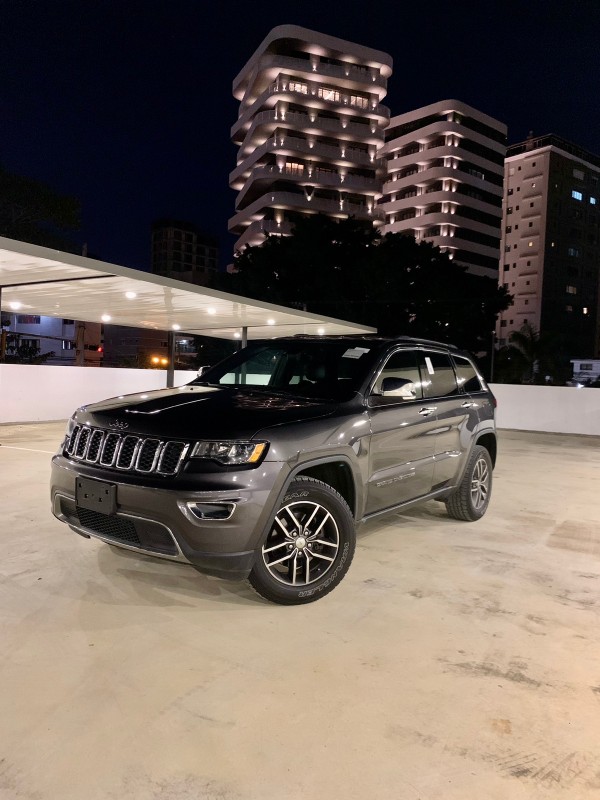 jeepetas y camionetas - Jeep grand cherokee limited 4x4 2017  5