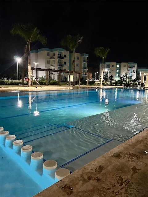 apartamentos - Venta de apartamento de lujo en punta cana amueblado con piscina zona turística  0