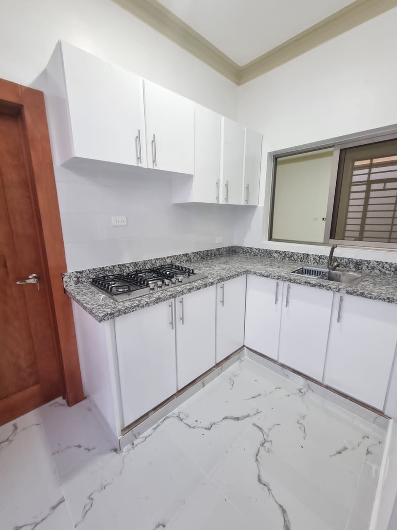 casas - Lujosa  Casa Nueva de Oportunidad en La Vega  5