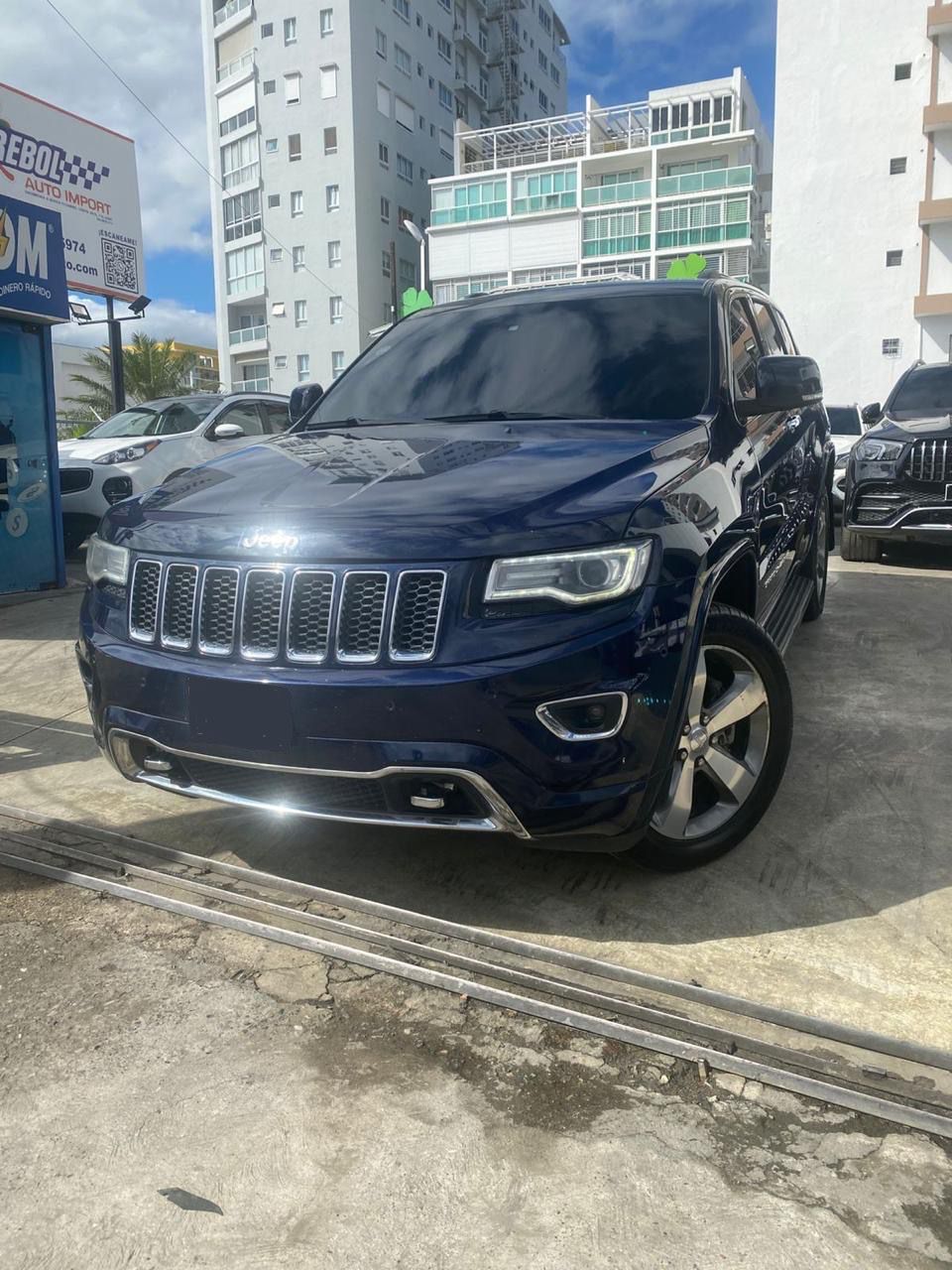 jeepetas y camionetas - Jeep Gran cherokee overland 2014  4