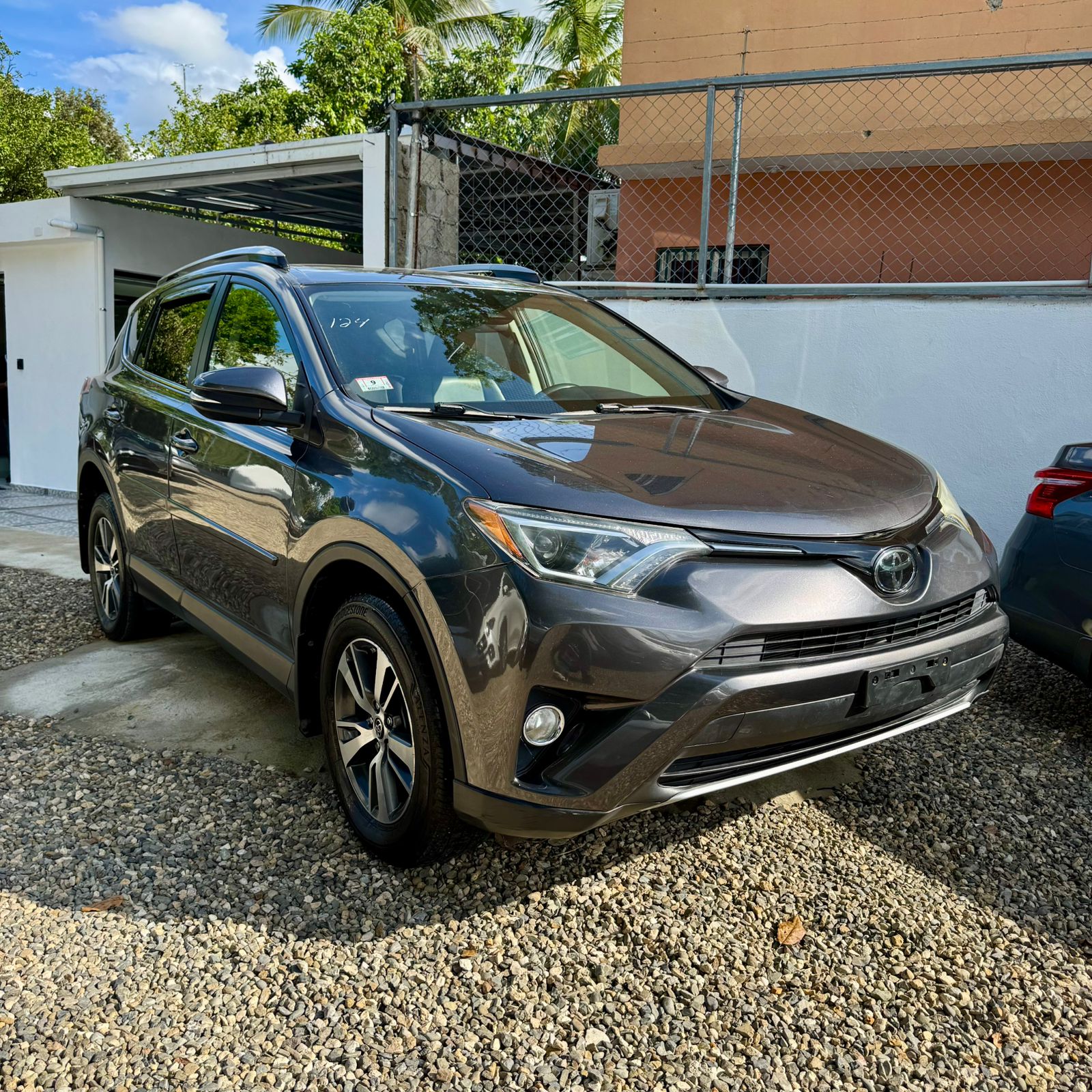 jeepetas y camionetas - Toyota rav4 2018 xle