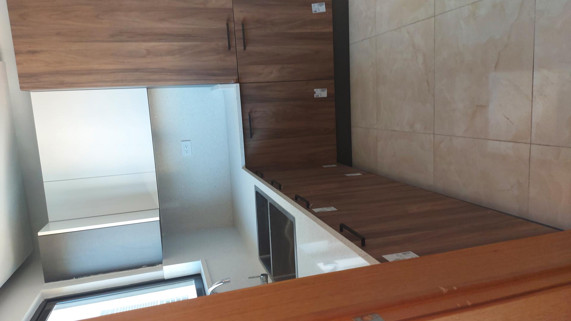 apartamentos - Apto nuevo en torre moderna urb. Real 14