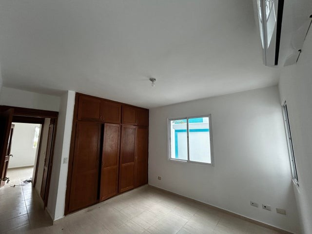 apartamentos - Apartamento en alquiler Punta Cana #24-1594 dos dormitorios, 2 baños, piscina,
 4