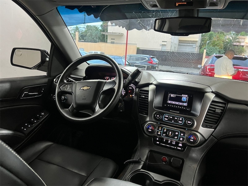 jeepetas y camionetas - CHEVROLET TAHOE LT AÑO 2017 VERSIÓN AMERICANA  8