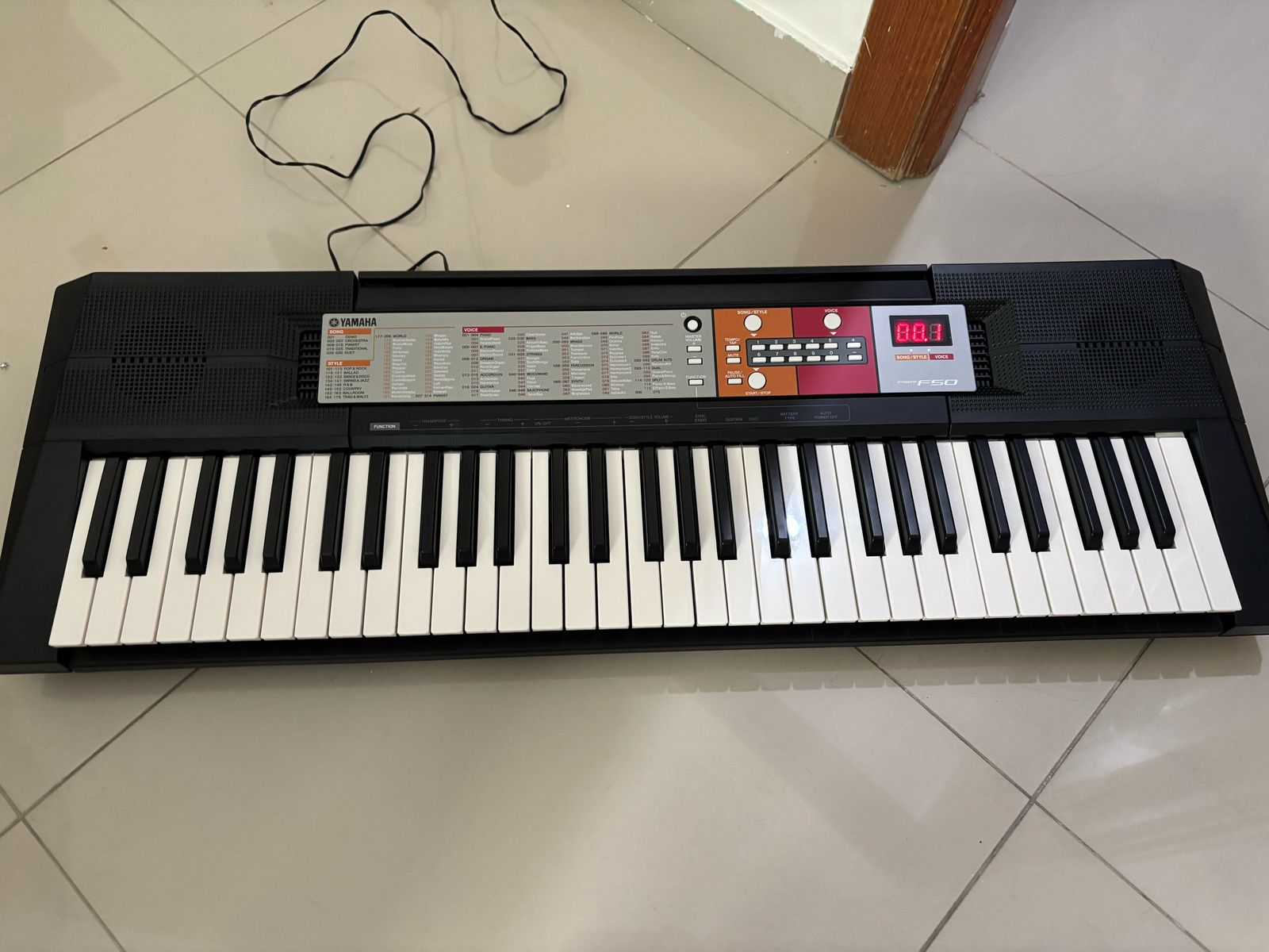 instrumentos musicales - Vendo piano eléctrico Yamaha SPR F50