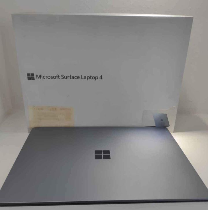 computadoras y laptops - Laptop Surface 4. 14'', core i5, 512GB SSD 8GB RAM 4