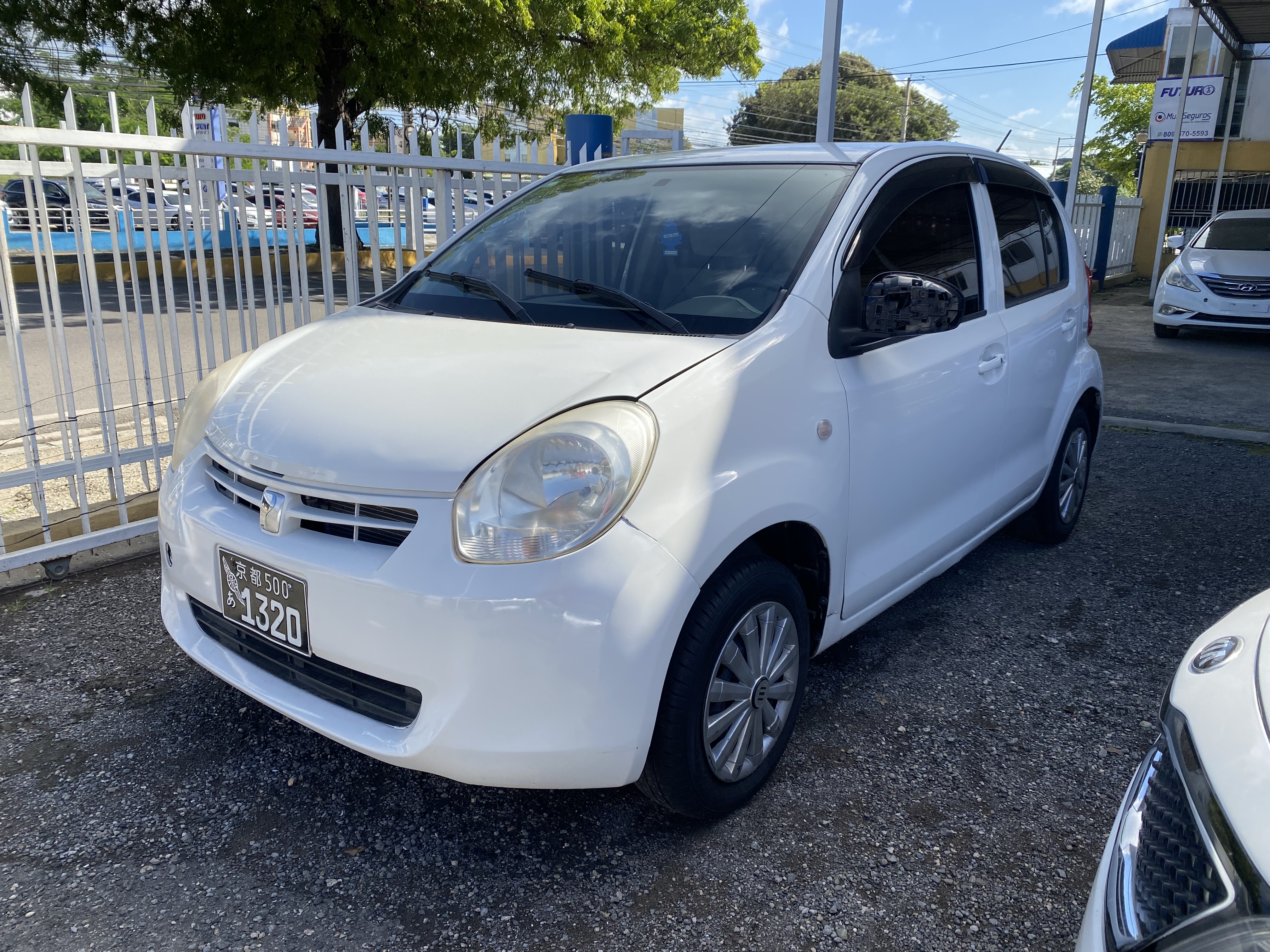 carros - Toyota Passo 2012 Blanco 0