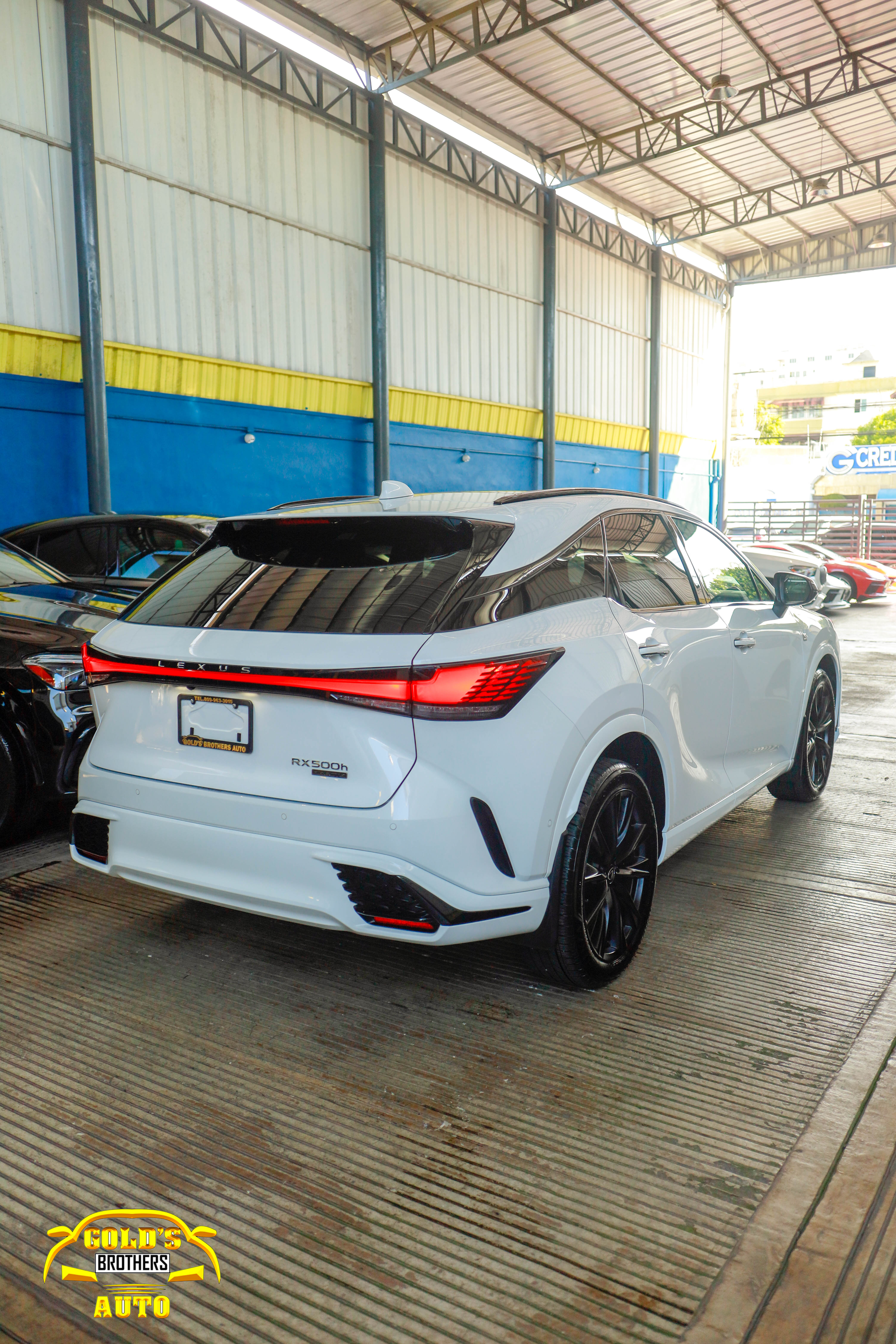 jeepetas y camionetas - Lexus RX500h F-Sport 2023 Recien Importada Clean 4