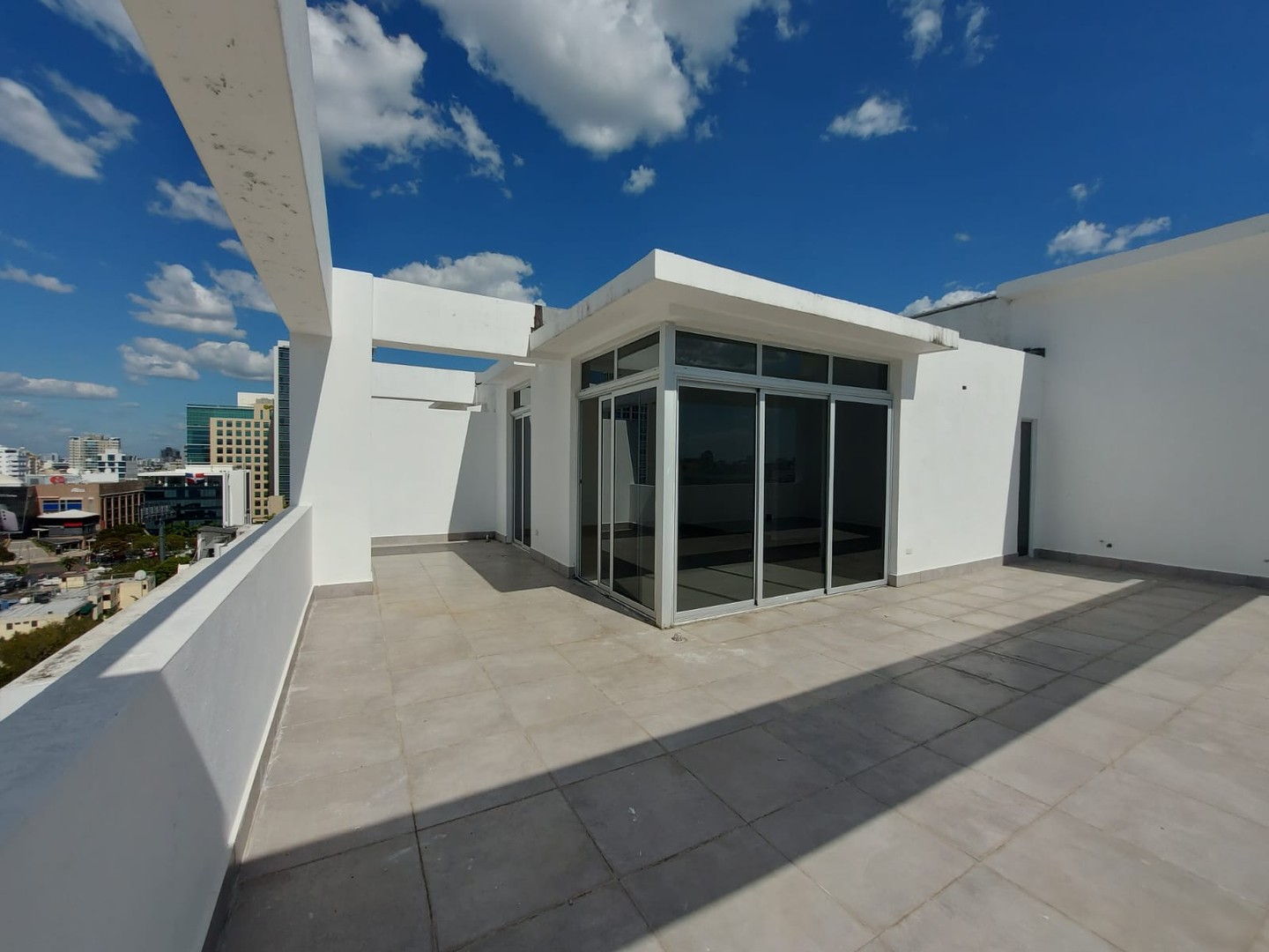 penthouses - Penthouse 3 niveles en Evaristo Morales piso 10,11 y 12

