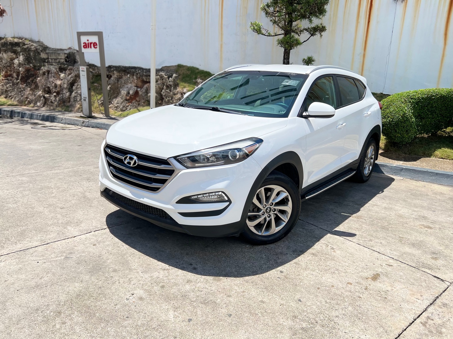 jeepetas y camionetas - HYUNDAI TUCSON 2018 SEL CLEAN CARFAX 74 MIL MILLAS ORIGINALES AWD INTERIOR PIEL 1