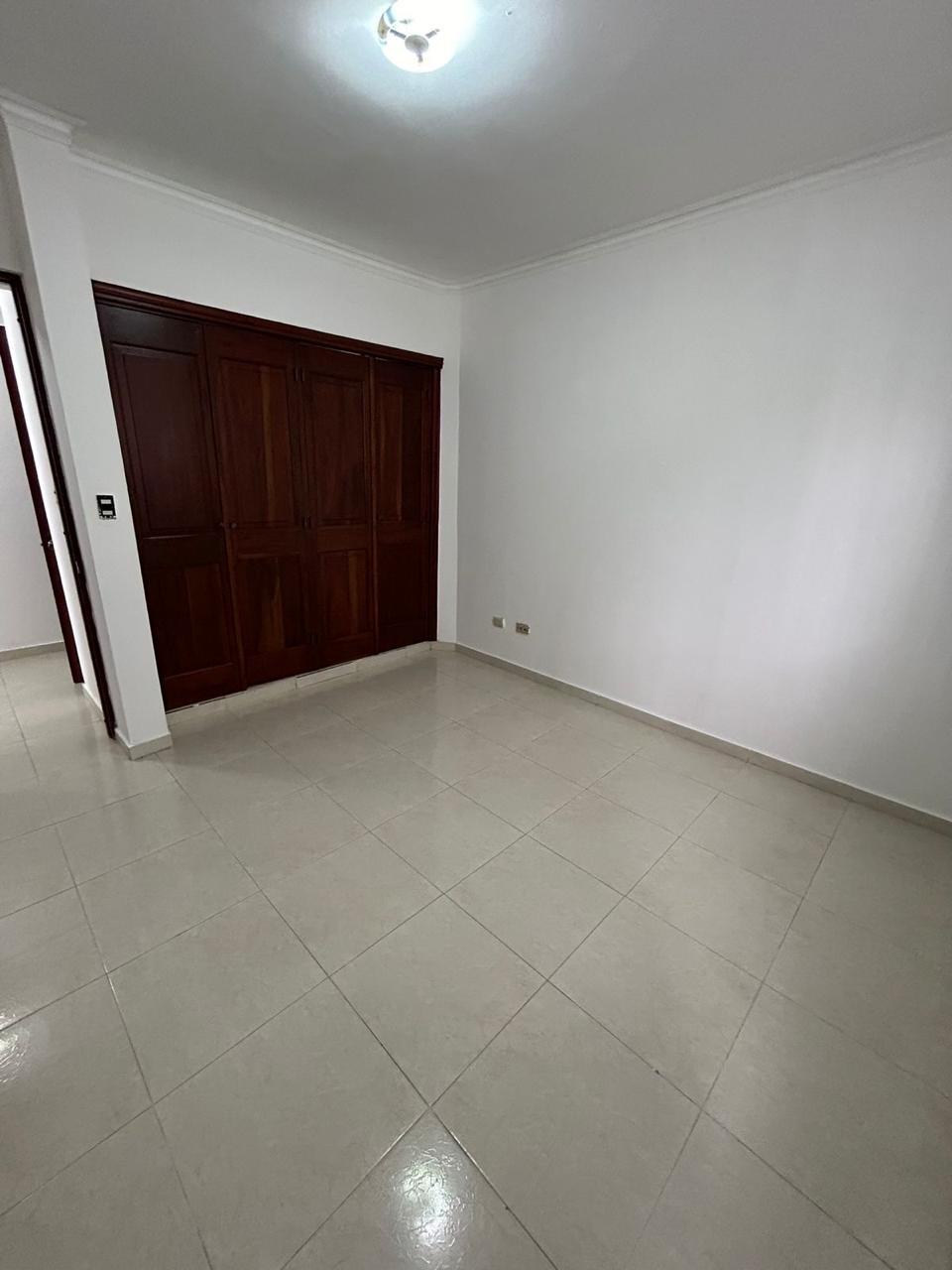 apartamentos - Apartamento céntrico, próximo a la Núñez de Cáceres 2