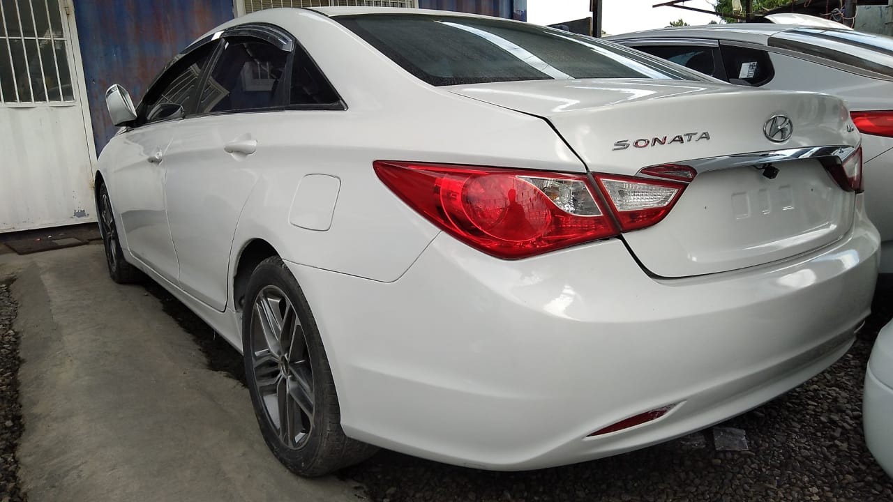 carros - HYUNDAI SONATA Y20 2016 BLANCODESDE: RD$620,100.00 4