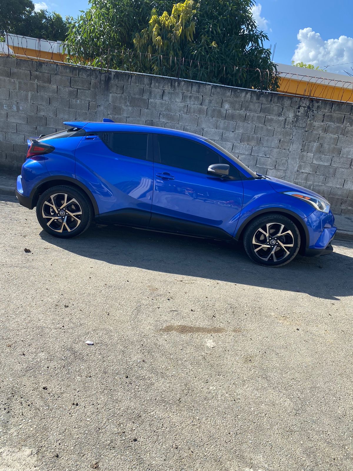 jeepetas y camionetas - Toyota chr 2019 hibrid