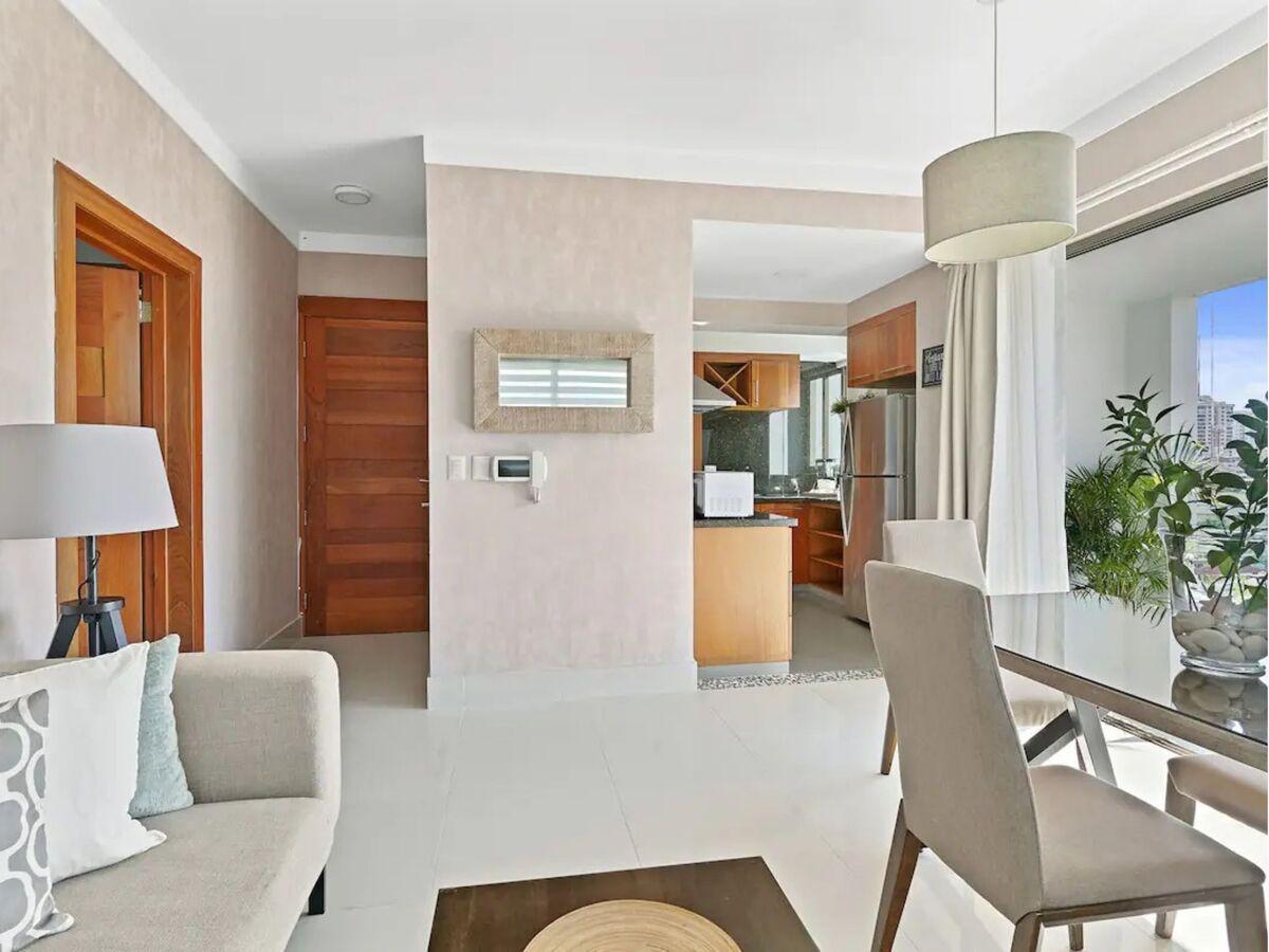 apartamentos - Apartamento amueblado de 1 hab en Naco 8