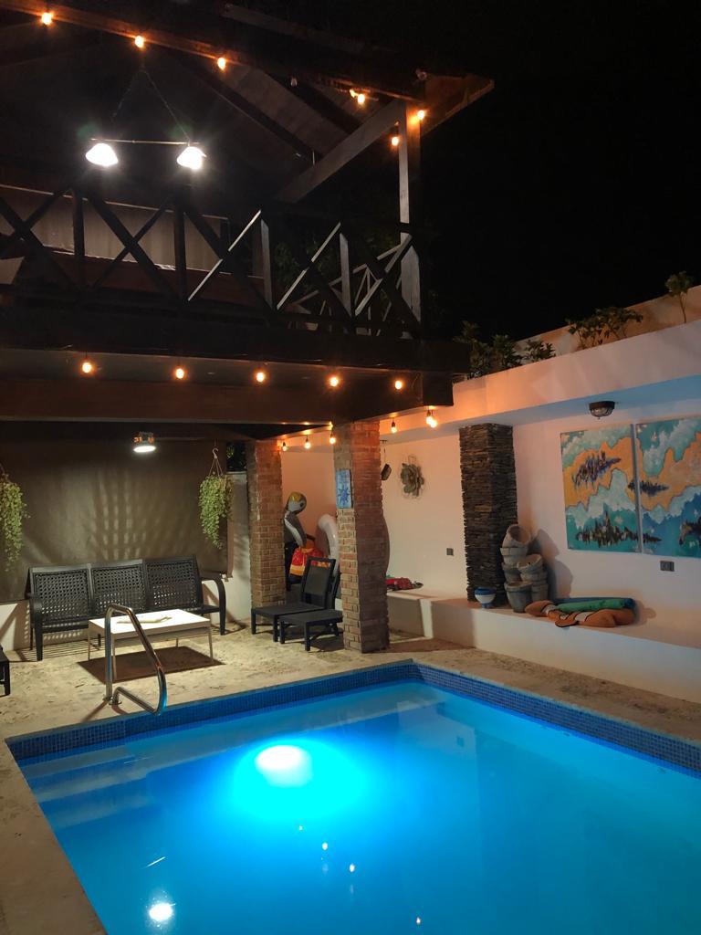 casas - Venta de casa con piscina 7