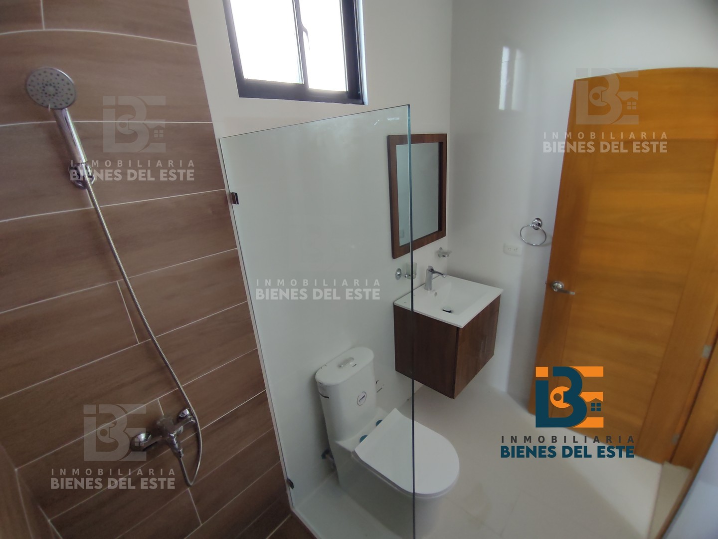 casas - Moderna y Nueva Casa de Oportunidad en Residencial Naime IIIDe Venta   6