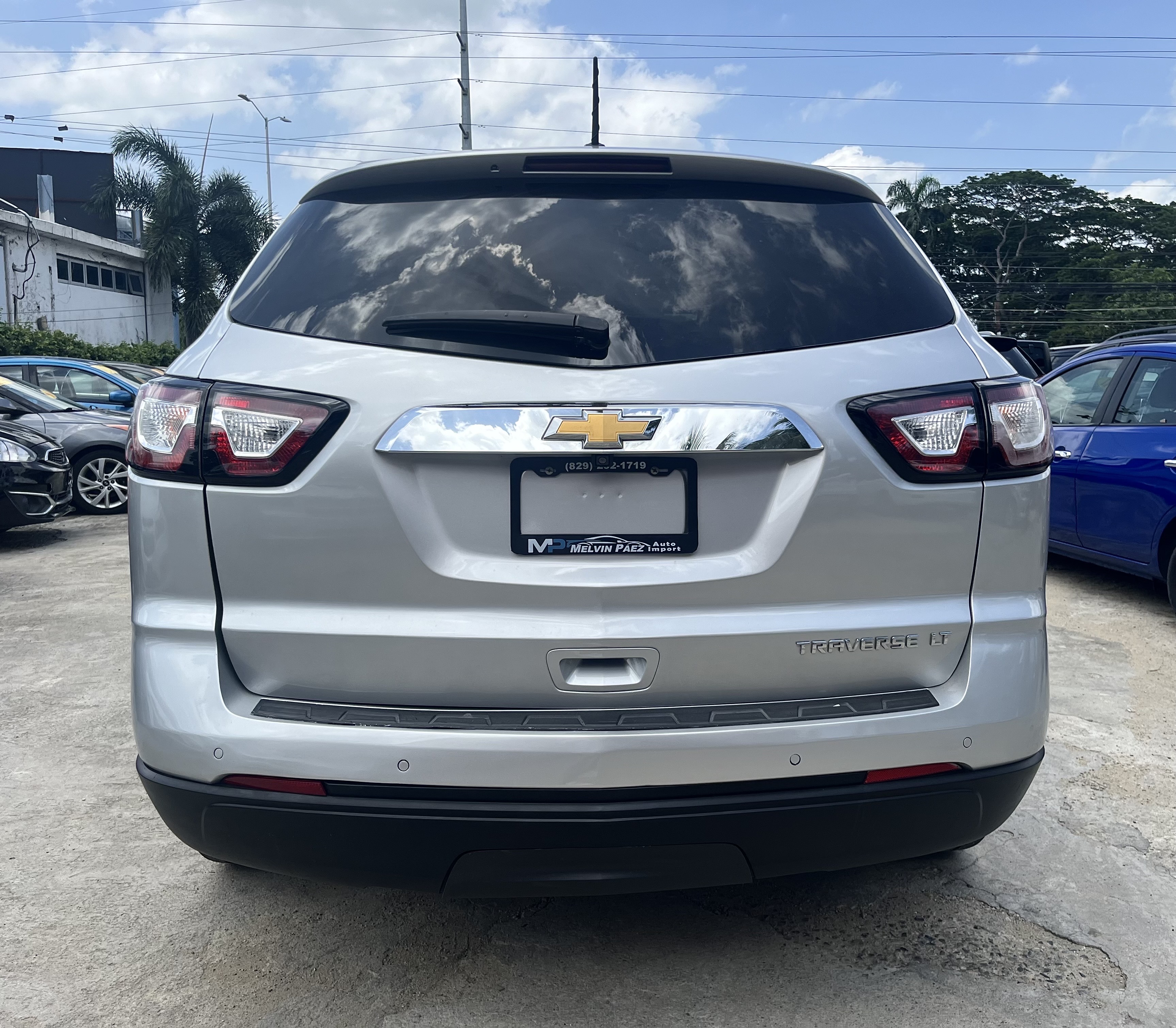 jeepetas y camionetas - Chevrolet Traverse 2016 LT - 3 filas de asientos
 5