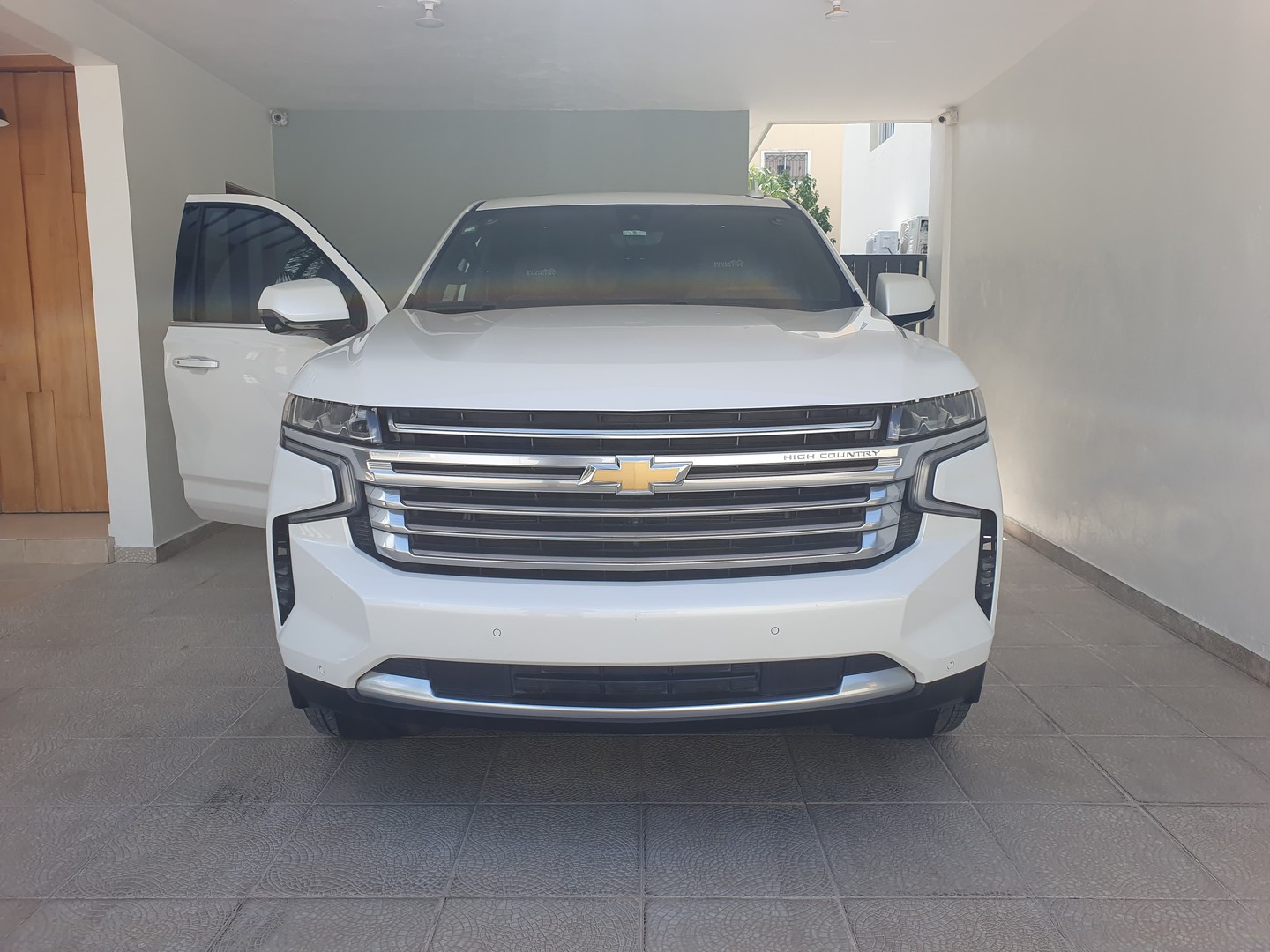 jeepetas y camionetas - CHEVROLET TAHOE HIGH COUNTRY 2021 3