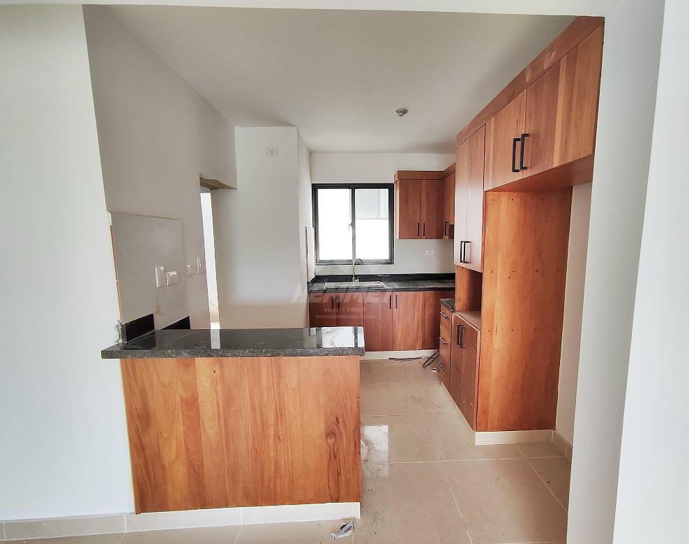 apartamentos - PISO ALTO CON PISCINA Y GYM PROXIMO PUCMM SANTIAGO