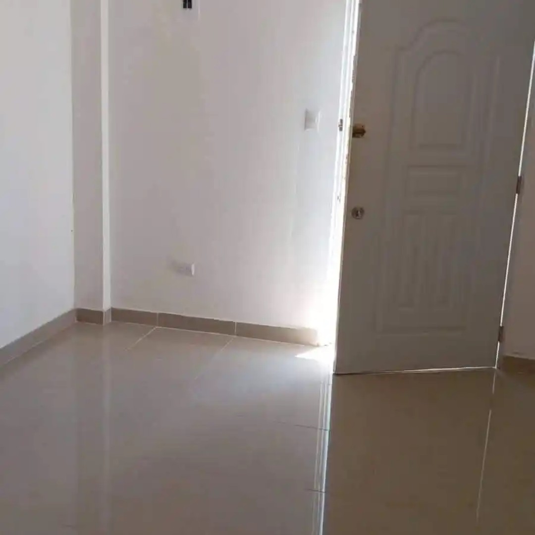 apartamentos - busco compañero de alquiler preferentemente hombre 0