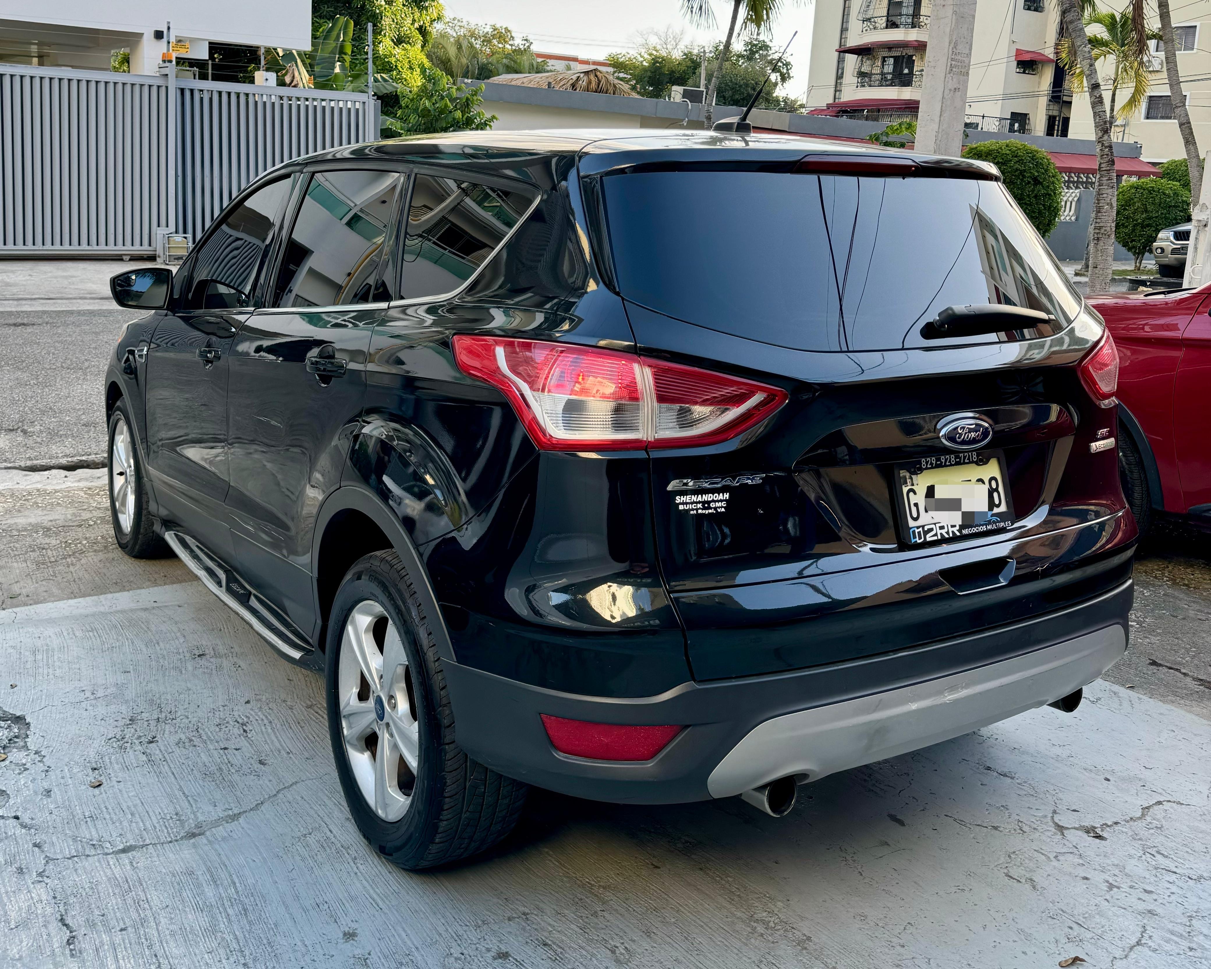 jeepetas y camionetas - Ford Escape SE Ecoboost 2013 4x4  5