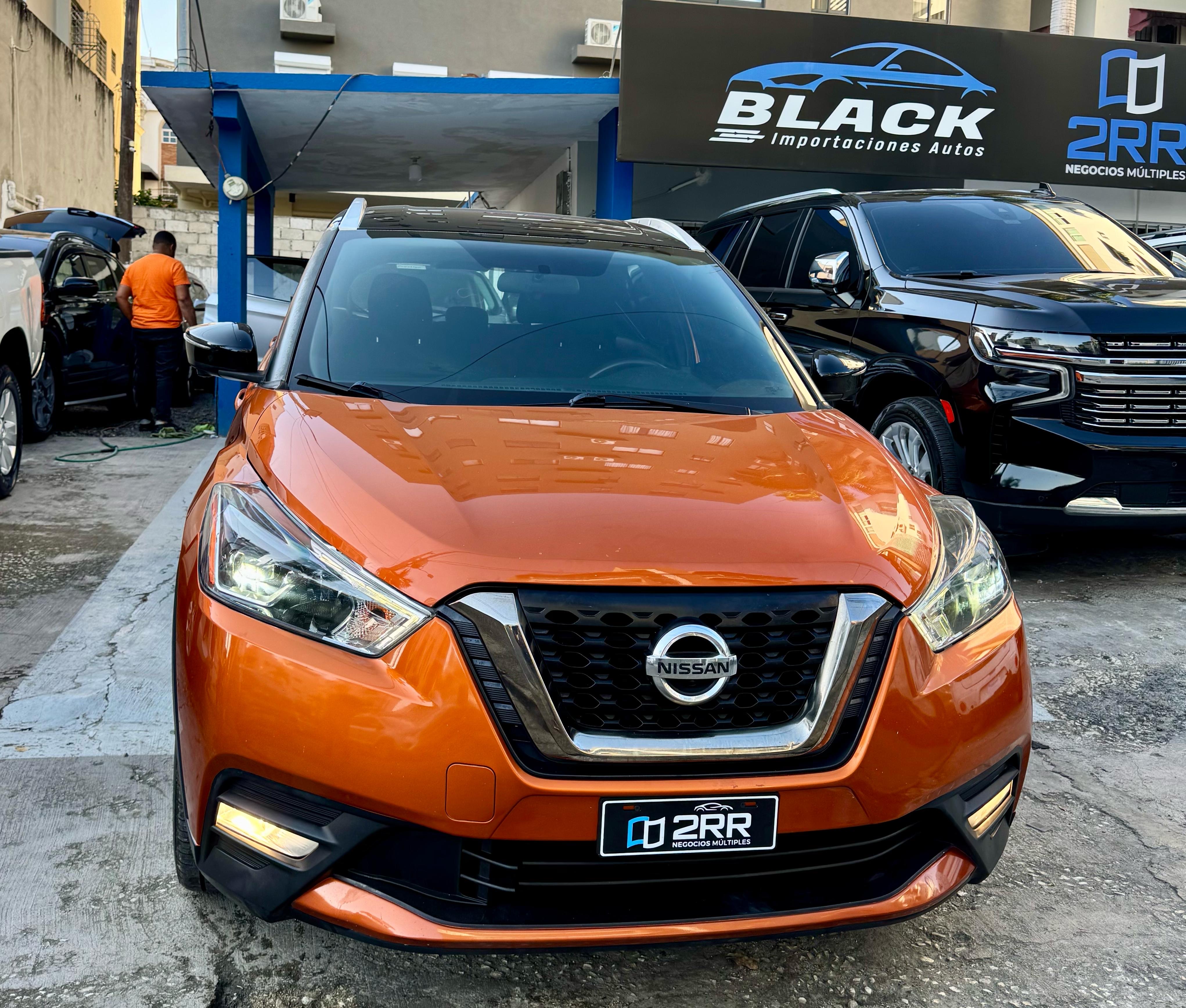 jeepetas y camionetas - Nissan Kicks SR 2019 3