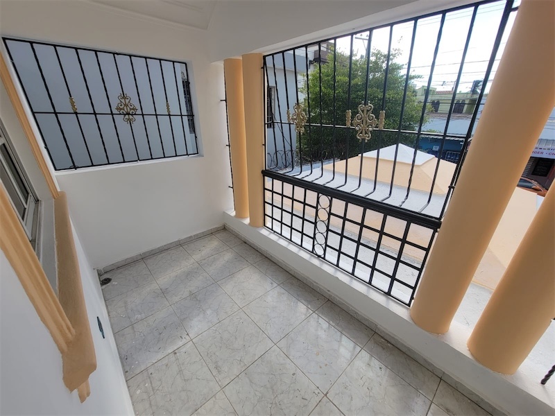 casas - Venta de casa de 250mts en Alma Rosa 2 Santo Domingo este  1