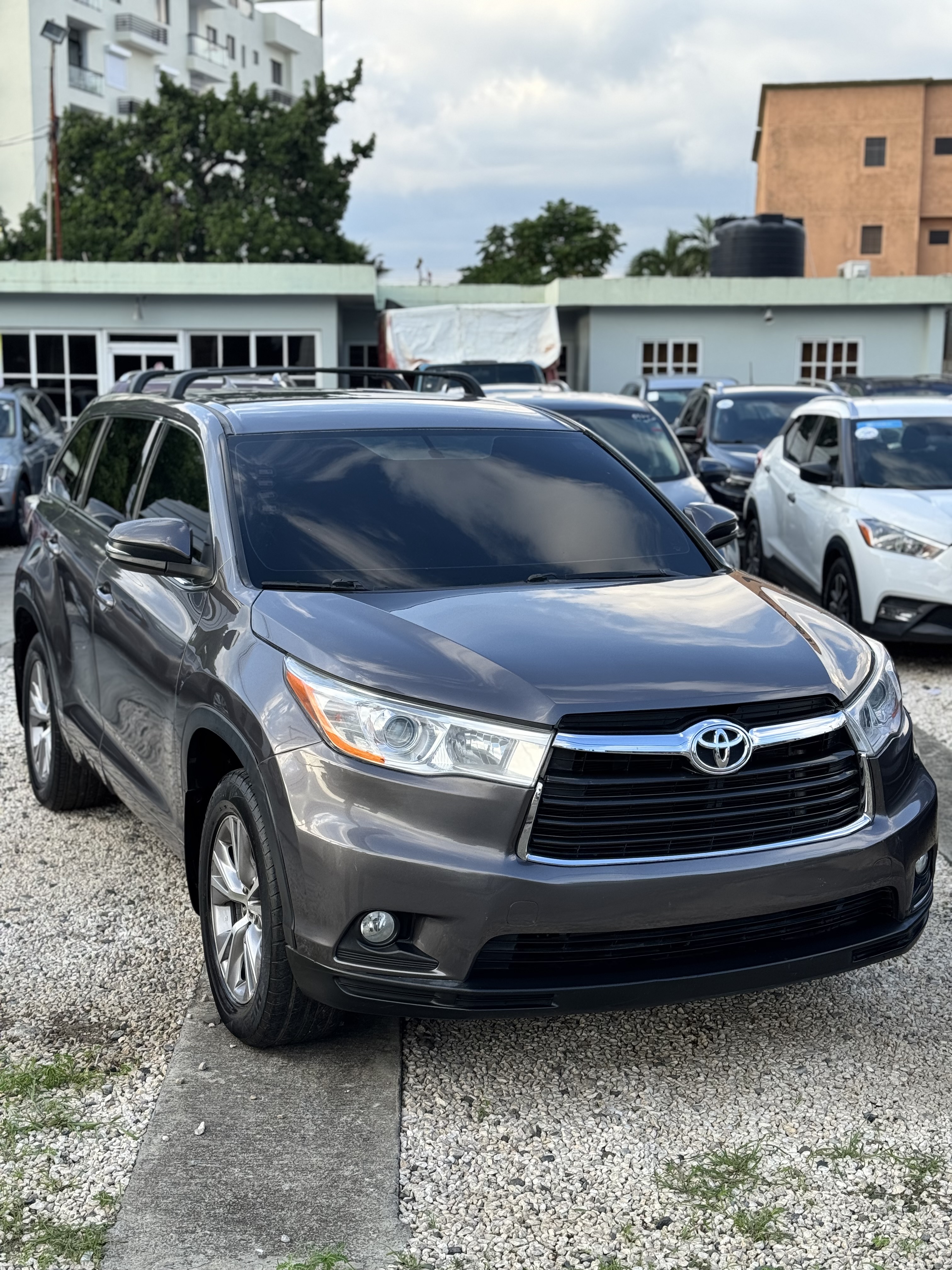 jeepetas y camionetas - Toyota Highlander 2016 AWD 6