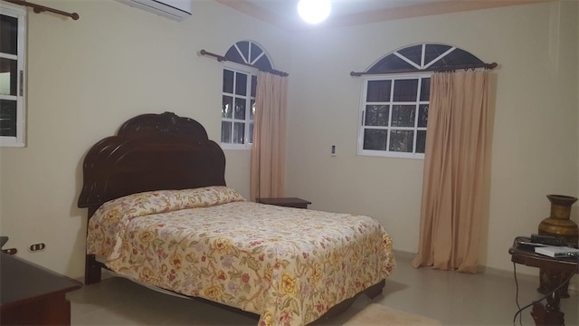 casas - Casa amplia amueblada con jardín en residencial privado a 4 minutos de la playa 4