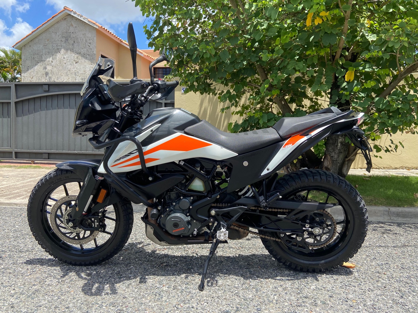 motores y pasolas - KTM Adventure 390, año 2020