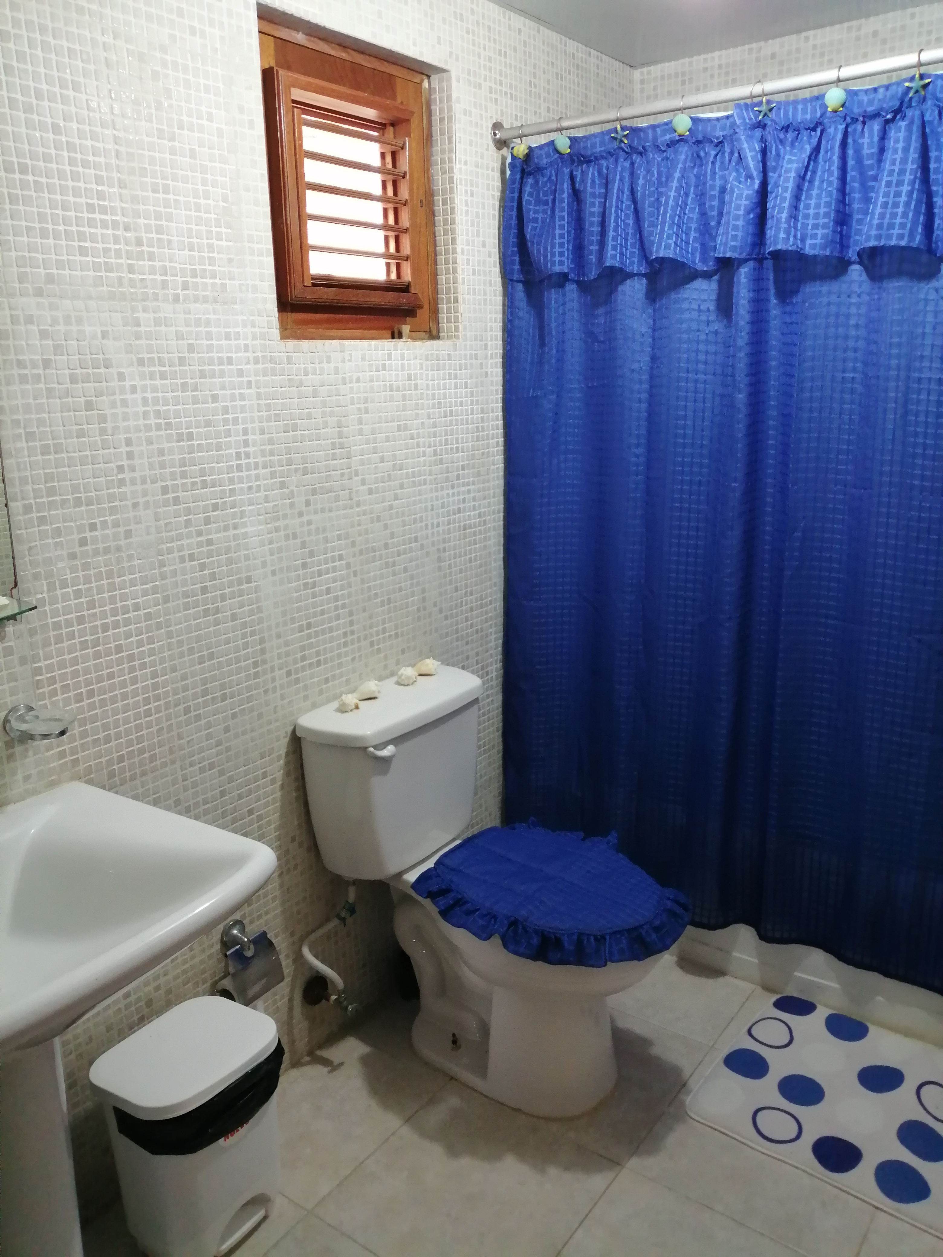 casas vacacionales y villas - APARTAMENTO EN ALQUILER 2 HAB. PLAYA JUAN DOLIO  6