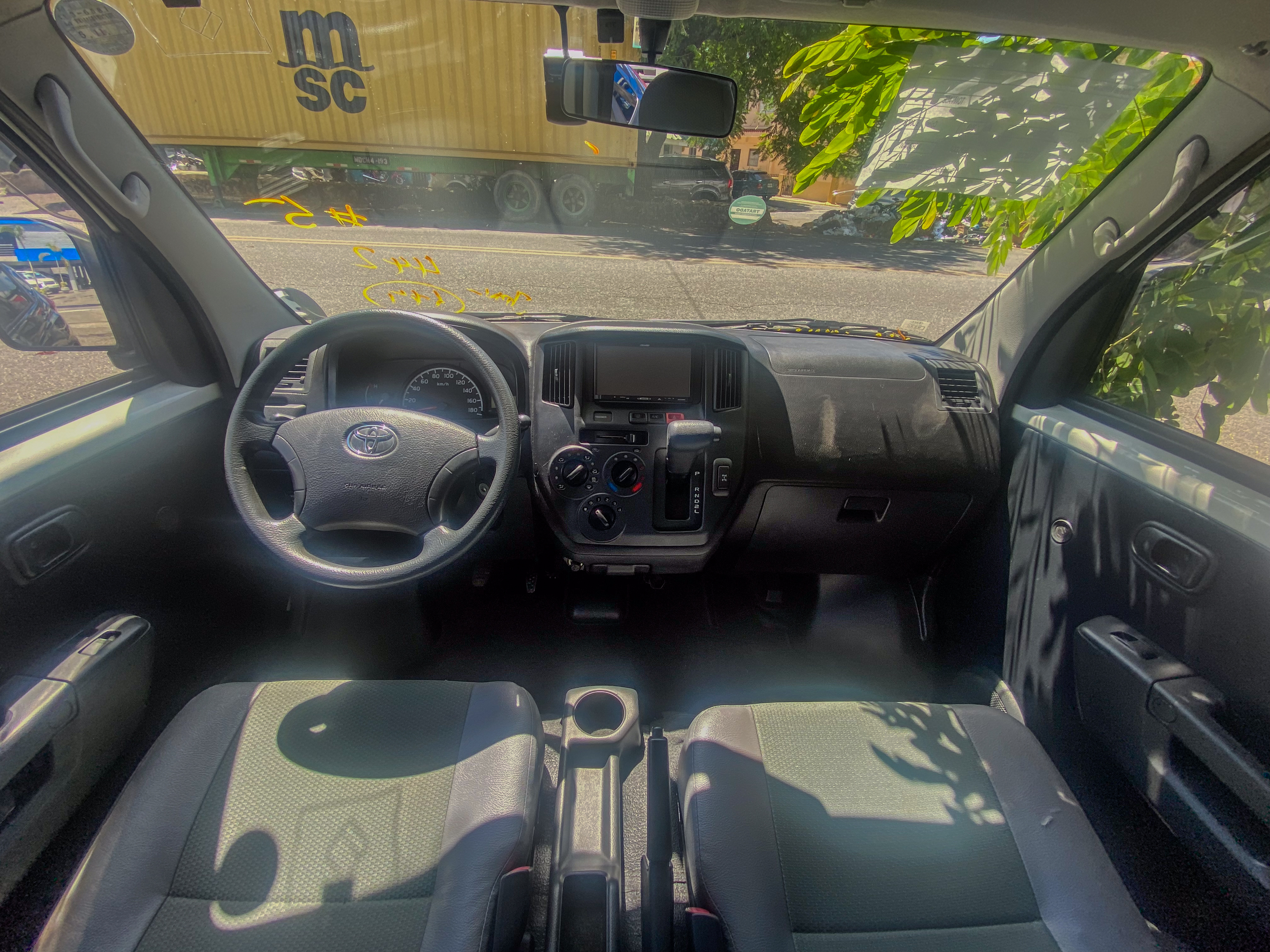 jeepetas y camionetas - 2019 Toyota Town Ace DX 4WD 7