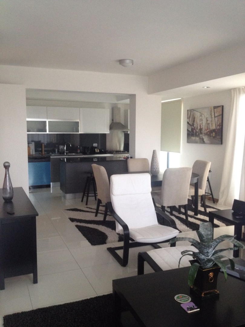 apartamentos - Apartamento 2Hab Amueblado Moderno en Evaristo, Cerca de la Avenida Chruchil  7