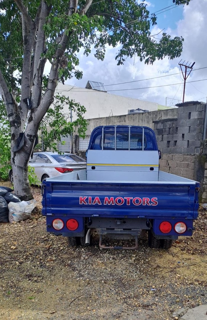 camiones y vehiculos pesados - KIA BONGO 2017 AZUL 3