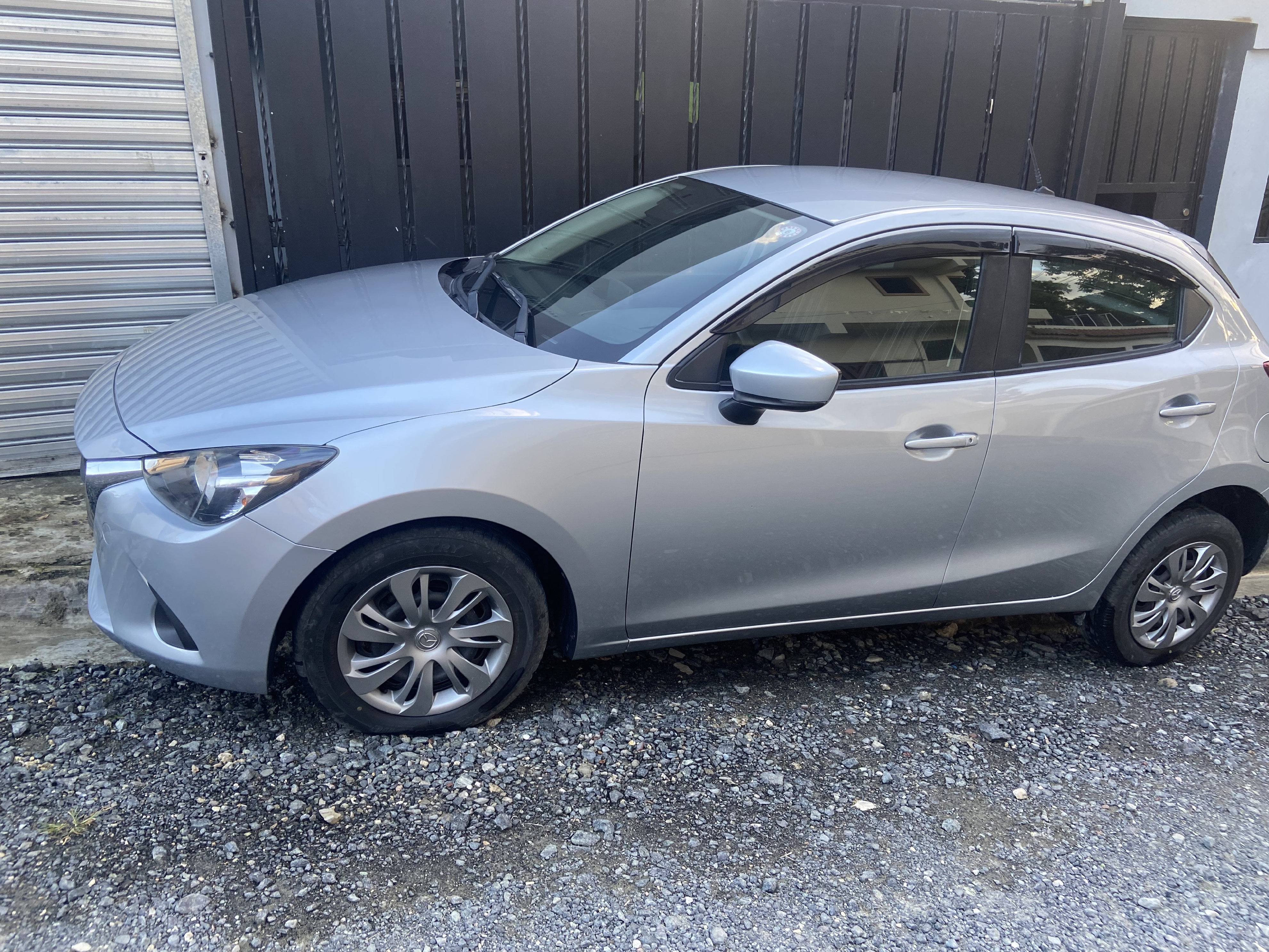 carros - Mazda Demio 2019 gasolina 1