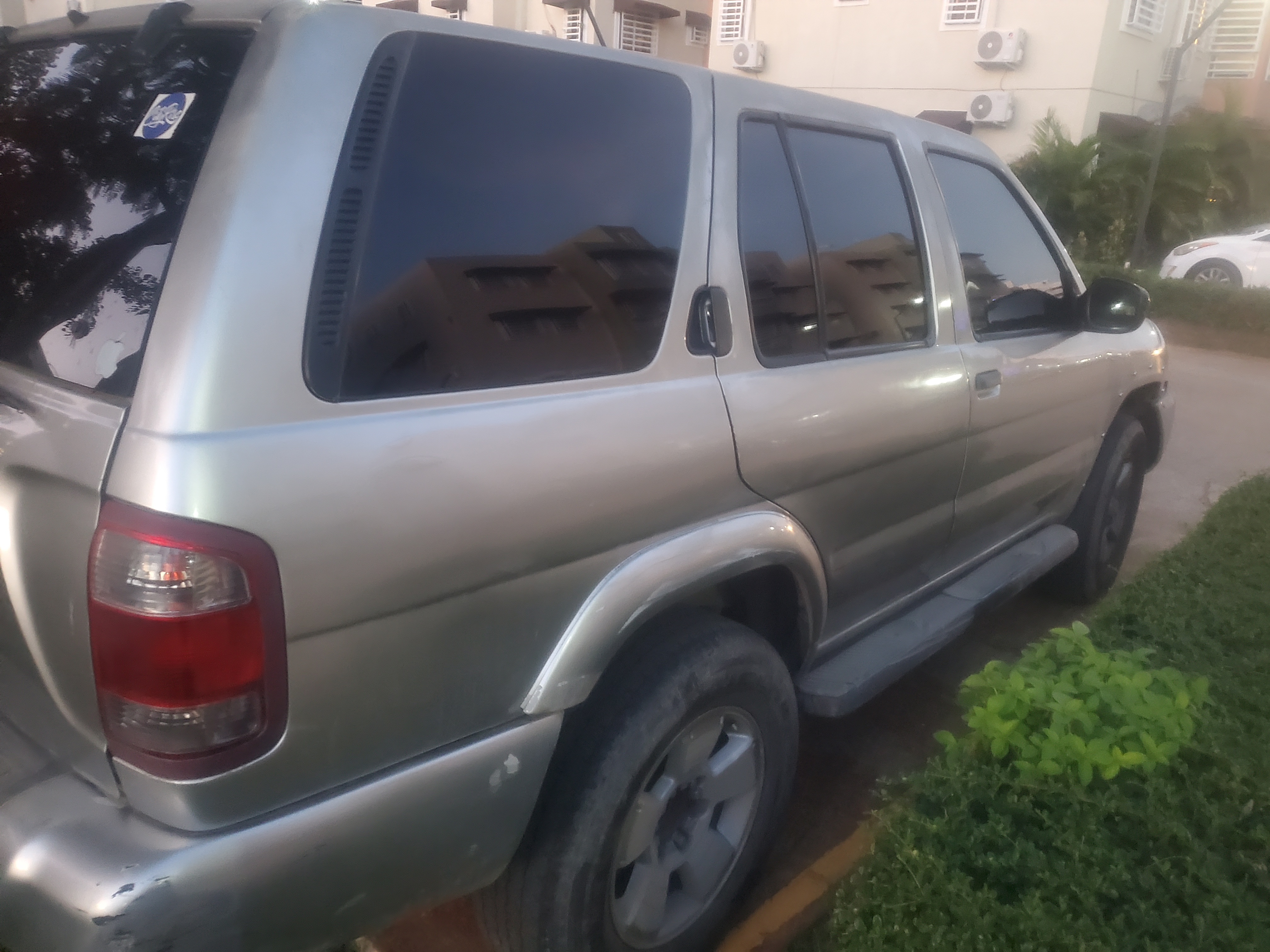 jeepetas y camionetas - Nissan Pathfinder v6 2003 