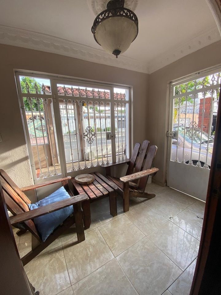 casas - Vendo casa de 2 niveles en el sector de Lucerna. Santo Domingo Este 1