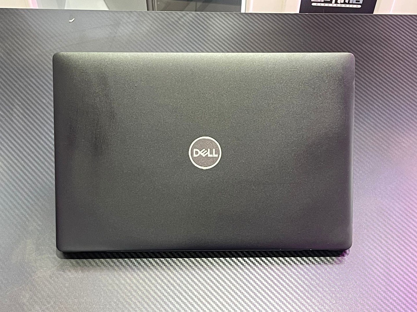 computadoras y laptops - Dell Latitude 5400 14 Pulgadas Touch i5 de 8Ava generacion 8GB Ram 256GB SSD 6