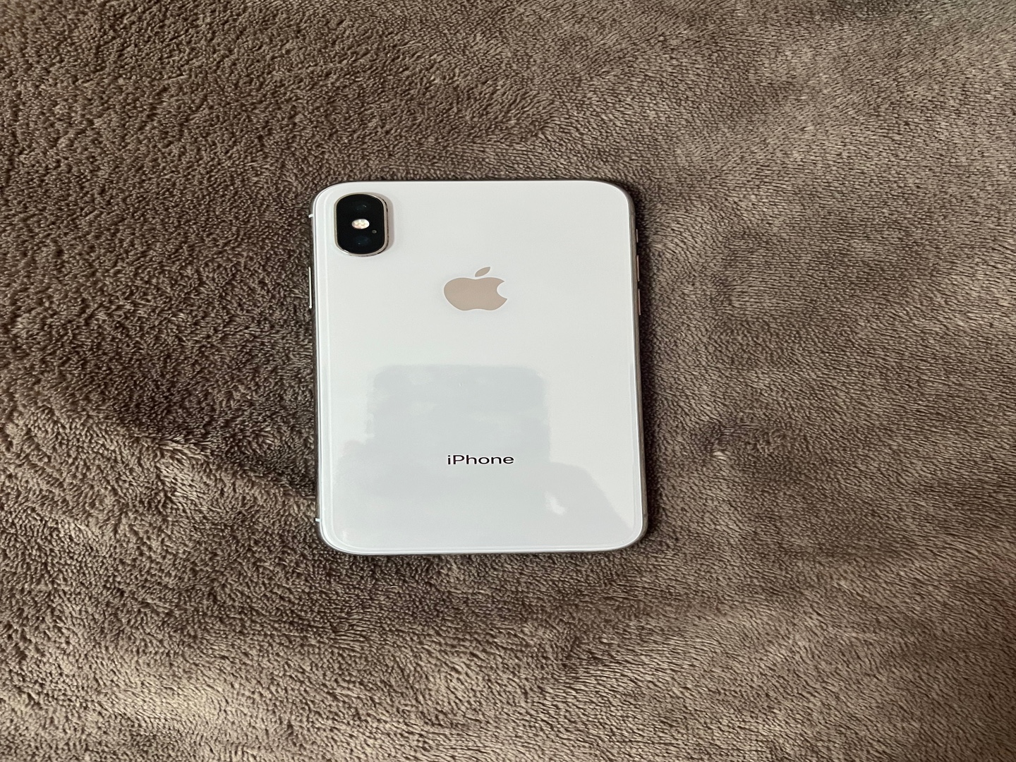 celulares y tabletas - IPHONE X 64 gb RD$8,000 pesos 