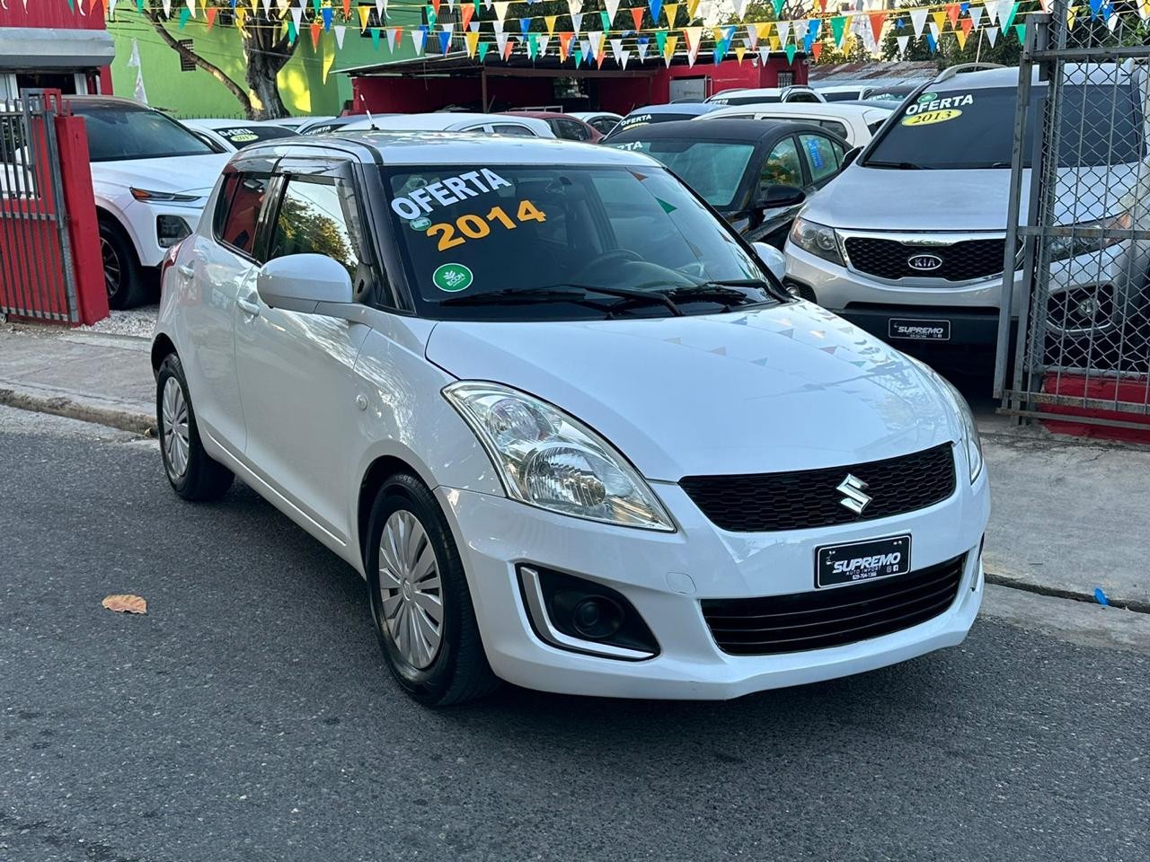 carros - SUZUKI SWIFT