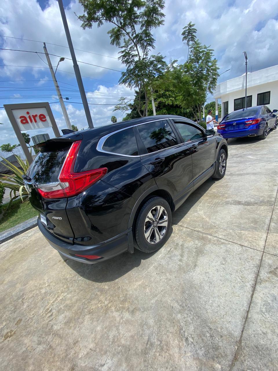 jeepetas y camionetas - Honda crv lx 4x4 2018 8