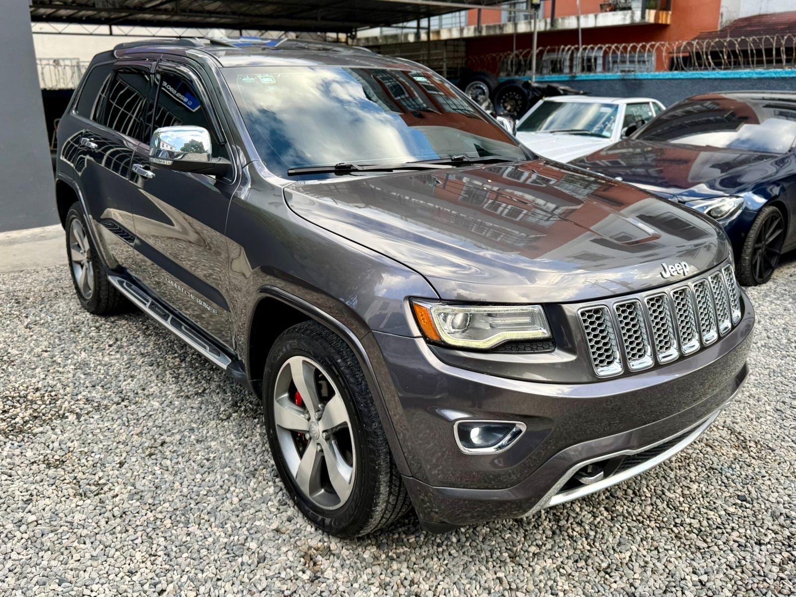 jeepetas y camionetas - Jeep Grand Cherokee Overland
