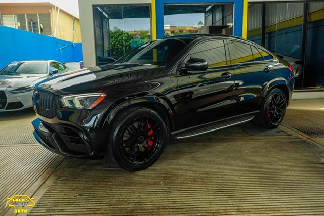 jeepetas y camionetas - Mercedes Benz GLE 63s AMG Coupe 2021 Clean Carfax 2